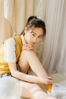 段嘉许在浴室给桑稚垫毛巾